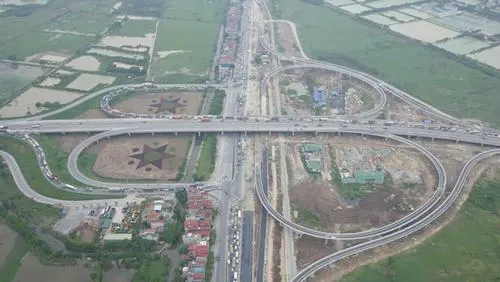 Thông xe cầu vượt Quốc lộ 5 khớp nối với cầu Thanh Trì
