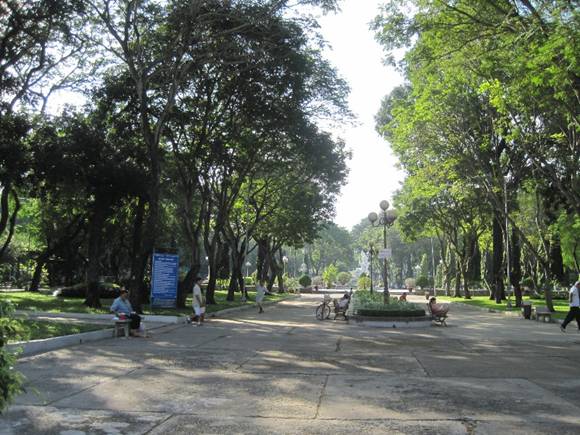 Dự án bãi đậu xe ngầm tại TPHCM: Hơn chục năm vẫn chỉ là ước mơ