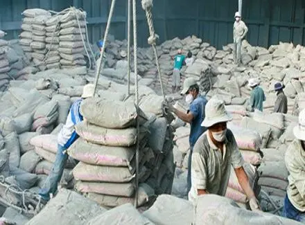 Năm 2015: Xuất khẩu xi măng khó đạt mục tiêu 20 triệu tấn
