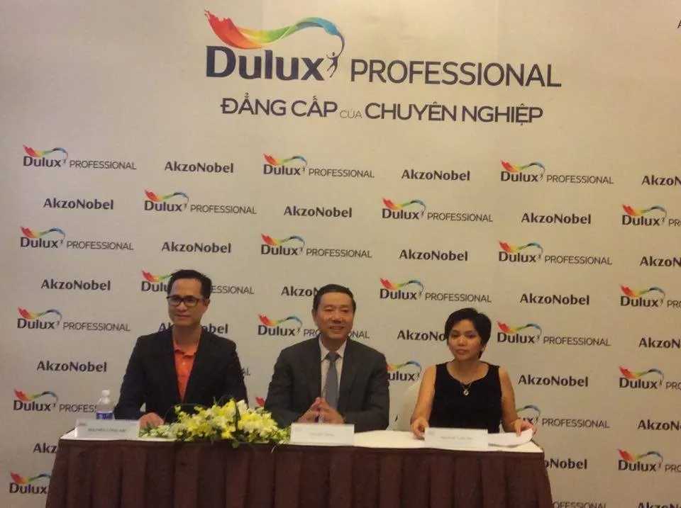 Ra mắt bộ sản phẩm sơn Dulux Professional