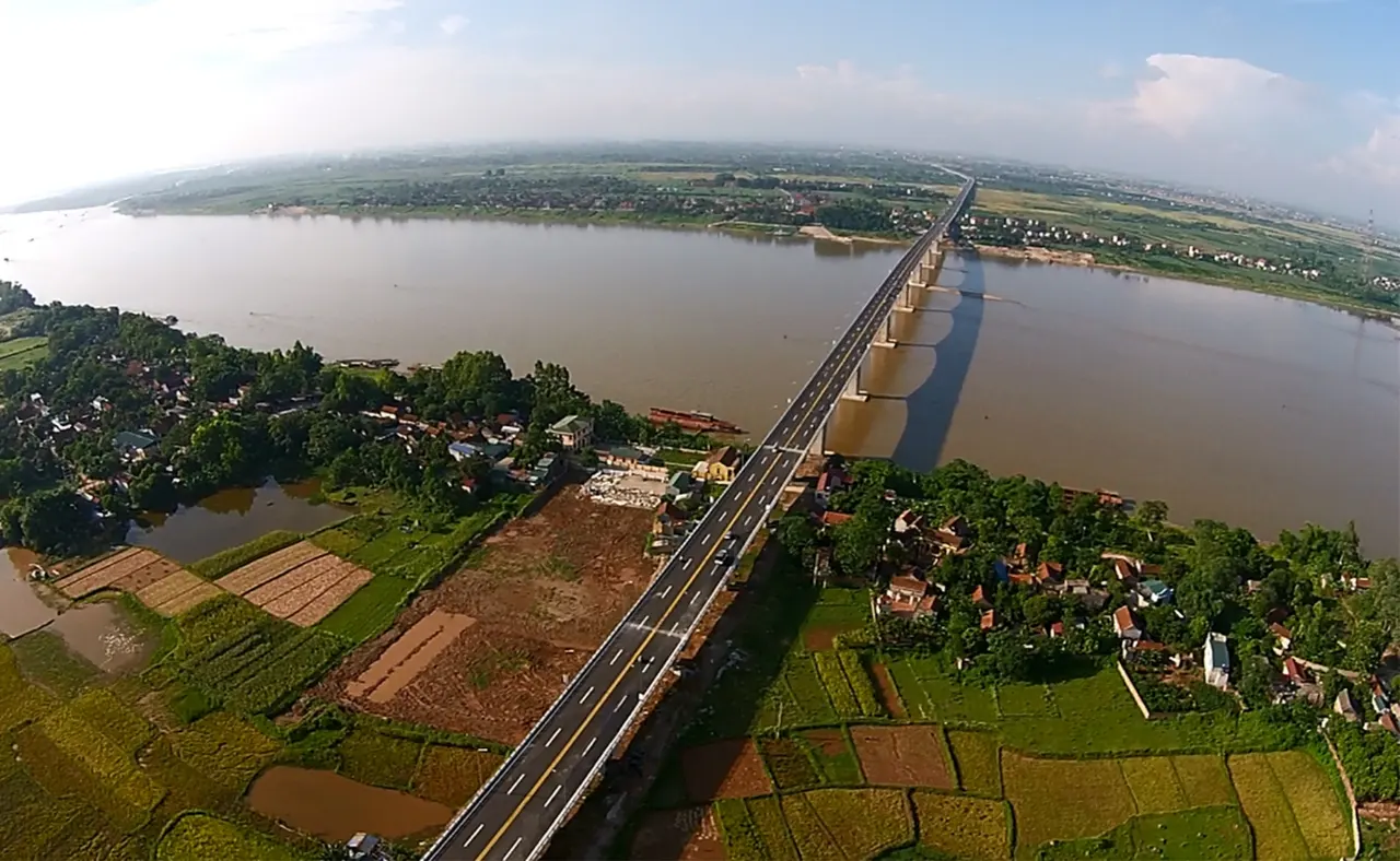 Tạo động lực phát triển các địa phương phía Bắc sông Hồng