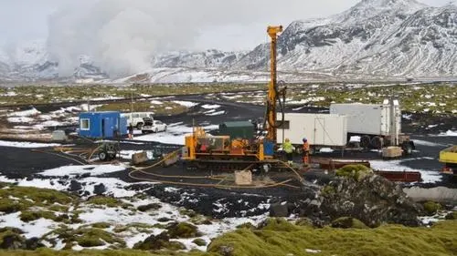 Thử nghiệm thành công việc biến khí thải CO2 thành đá