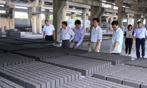 Tăng cường sản xuất và sử dụng gạch không nung tại Việt Nam