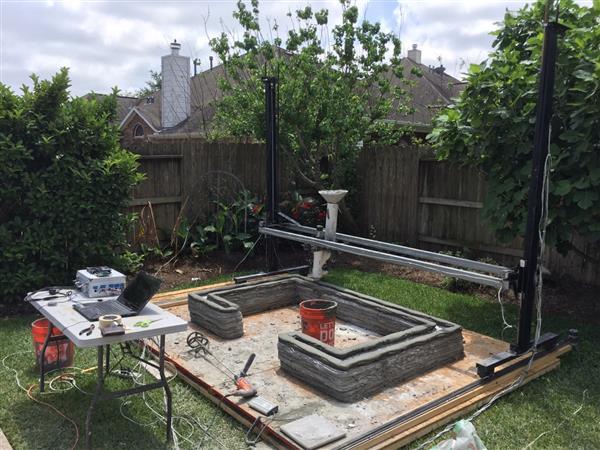 Sinh viên sáng chế máy in 3D cho xây dựng