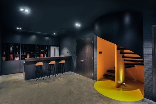 Biến hầm biệt thự thành phòng xem phim hiện đại