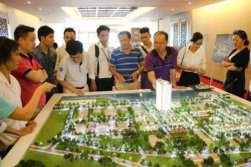 Rộn ràng ngày mở bán Green Bay Premium & Village