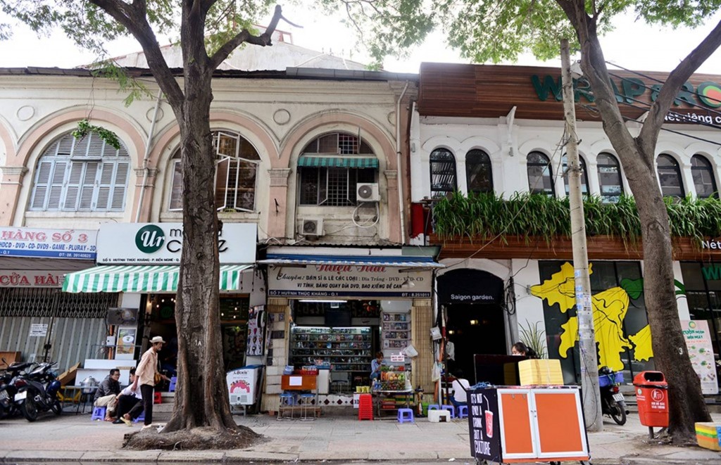 Những nét kiến trúc trăm tuổi trên phố đi bộ Nguyễn Huệ