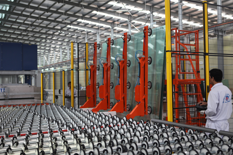 Kính tiết kiệm năng lượng sản xuất tại Việt Nam: Đã có mặt trên thị trường