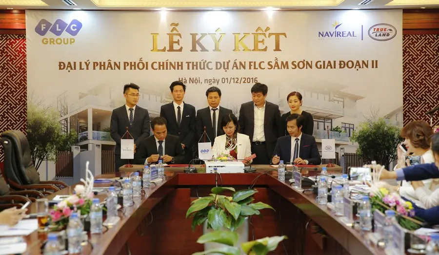 Liên minh Navireal và Trueland độc quyền phân phối FLC Lux City