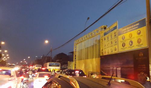 Sai lầm trong thực hiện quy hoạch, Hà Nội đối mặt với hệ lụy “tắc đường”!