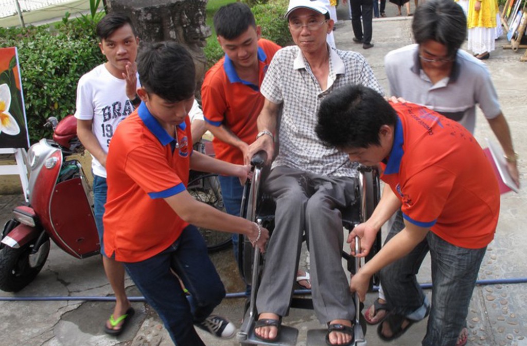 Kiến trúc tiếp cận cho người khuyết tật: Cánh cửa khép hờ