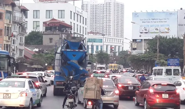 Hà Nội treo thưởng gần 6,6 tỷ cho giải pháp chống ùn tắc