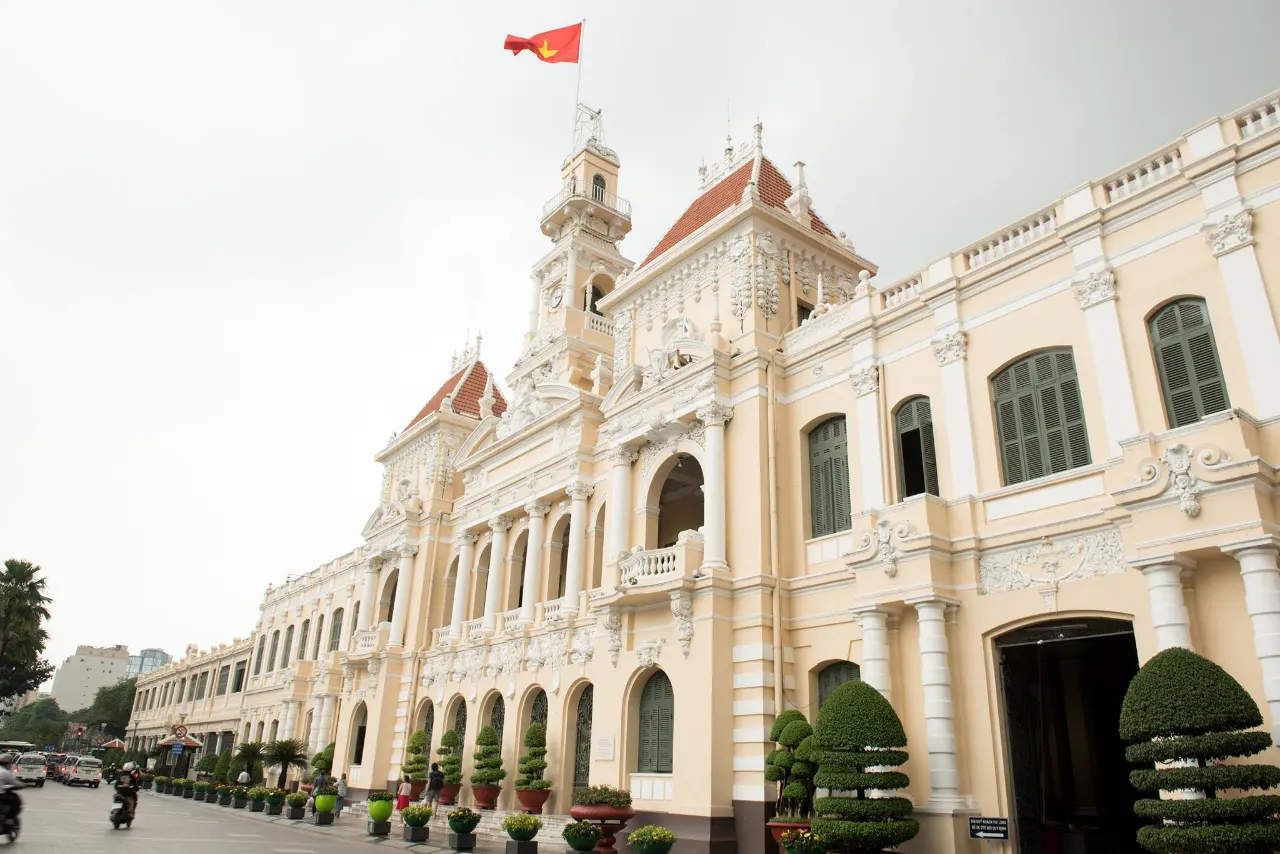 AkzoNobel Việt Nam tài trợ 3.000 lít sơn để tân trang tòa nhà Uỷ ban Nhân dân TP.HCM