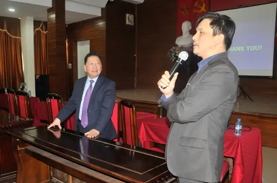 Talkshow “Con đường dẫn đến thành công, cơ hội học tập và làm việc tại Mỹ”