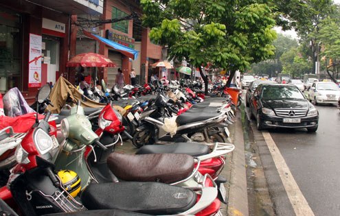 Bán hè, chia phố và hệ lụy văn hóa – xã hội