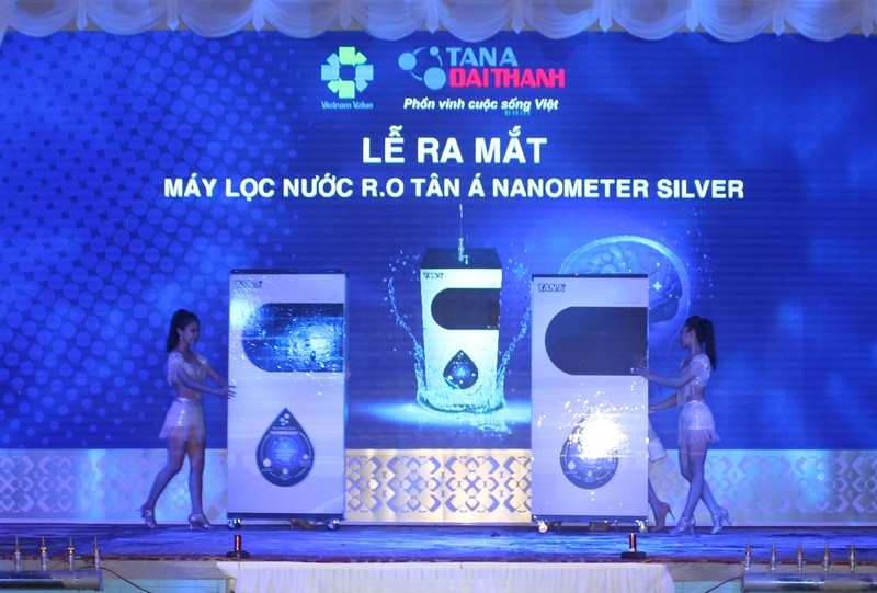 Tập đoàn Tân Á Đại Thành ra mắt máy lọc nước R.O Tân Á mới