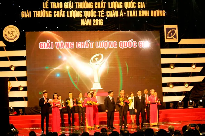 Gốm Đất Việt nhận giải Vàng Giải thưởng Chất lượng Quốc gia