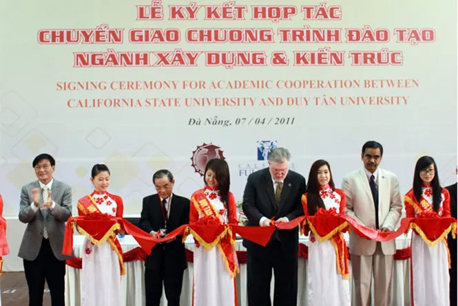 ĐH Duy Tân tuyển sinh khối ngành Mỹ thuật và Kiến trúc năm 2017