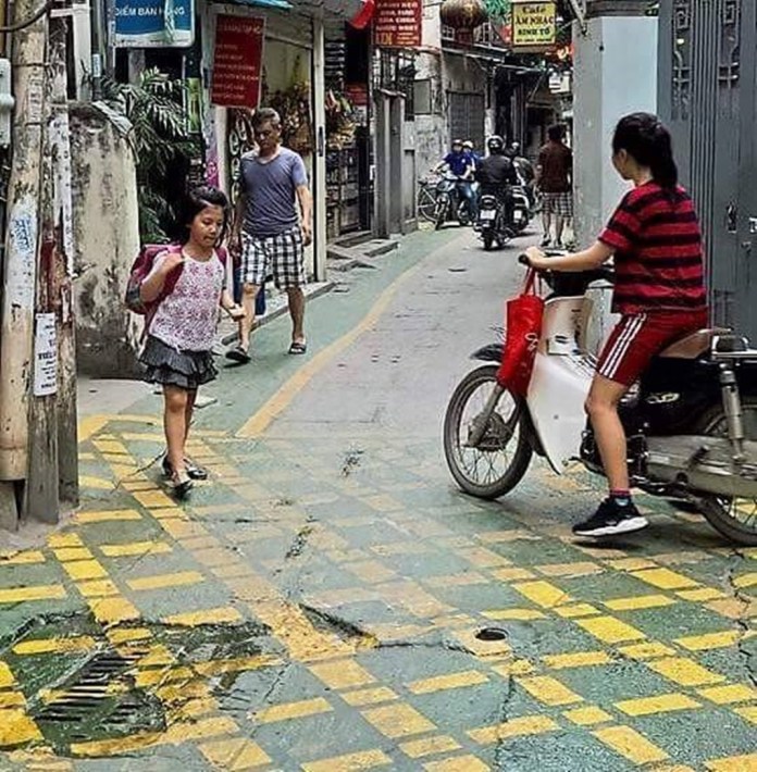 Sáng kiến phân làn cho trẻ em tới trường: Một Hà Nội nhân văn hơn