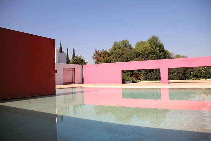 Sắc hồng trong kiến trúc thế giới