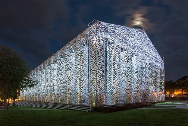 Chiêm ngưỡng kiến trúc hoành tráng của đền sách Parthenon