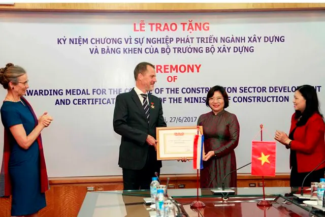 Kéo dài thời gian giữ chức đối với Thứ trưởng Phan Thị Mỹ Linh