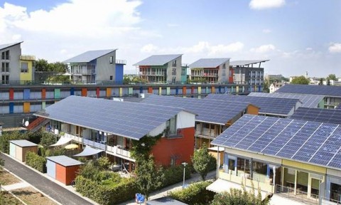 Công nghệ mới cho phép các ngôi nhà chia sẻ năng lượng mặt trời