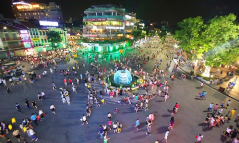 Hơn một tỷ đồng mỗi m2 đất phố đi bộ Hà Nội