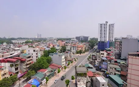 Tòa nhà 8B Lê Trực (Ba Đình, Hà Nội) xây sai phép bị xử phạt cắt ngọn