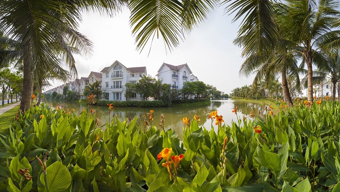 Khi kiến trúc Hy Lạp có màu xanh