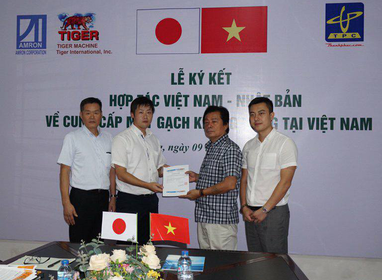 Thanh Phúc hợp tác với Tiger machine cung ứng dây chuyền sản xuất gạch không nung