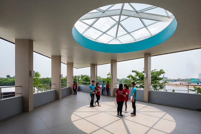 Kiến trúc độc đáo của trường Đại học Nhật Bản tại Việt Nam được ca ngợi