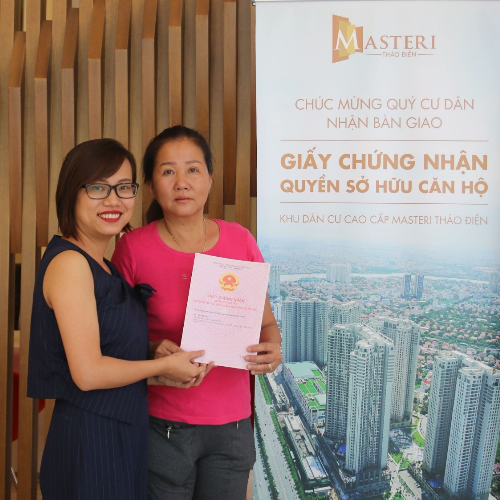 Masteri Thảo Điền trao sổ hồng cho cư dân đúng cam kết