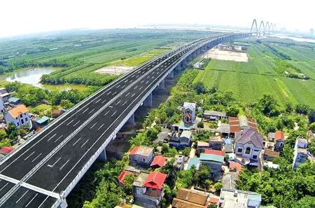 Cuộc họp về đầu tư hạ tầng chất lượng cao tại Tokyo