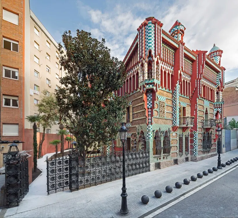 Ngôi nhà đầu tiên của kiến ​​trúc sư Antoni Gaudí