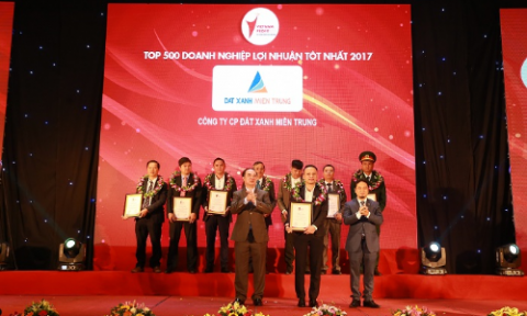 Đất Xanh Miền Trung vào top 10 doanh nghiệp xuất sắc – uy tín 2017