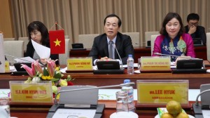 Bộ trưởng Phạm Hồng Hà tiếp Bộ trưởng Đất đai Hạ tầng Giao thông Hàn Quốc Kim Huynme