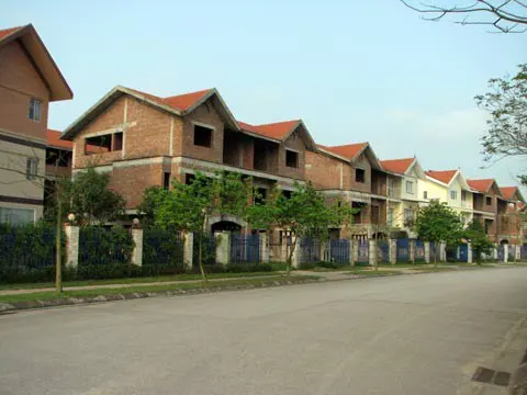 Căn hộ, biệt thự, liền kề tại Hà Nội: Giá giảm mạnh, thanh khoản giảm sâu