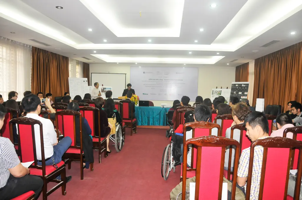 “Kiến trúc bền vững – Trình diễn mô phỏng hiệu năng công trình cho thiết kế Trường học Điếc và Khiếm thính. Chia sẻ kinh nghiệm từ CHLB Đức”