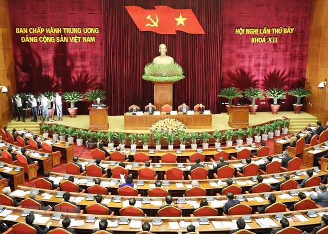 “Muôn việc thành công hoặc thất bại đều do cán bộ tốt hoặc kém”