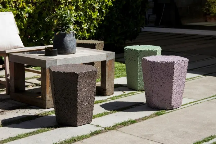 Ghế nhựa polystyrene tái chế từ vỏ hộp thức ăn