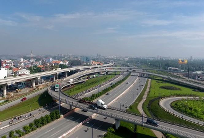 Sốt đất thổi bùng nỗi lo chu kỳ khủng hoảng 10 năm