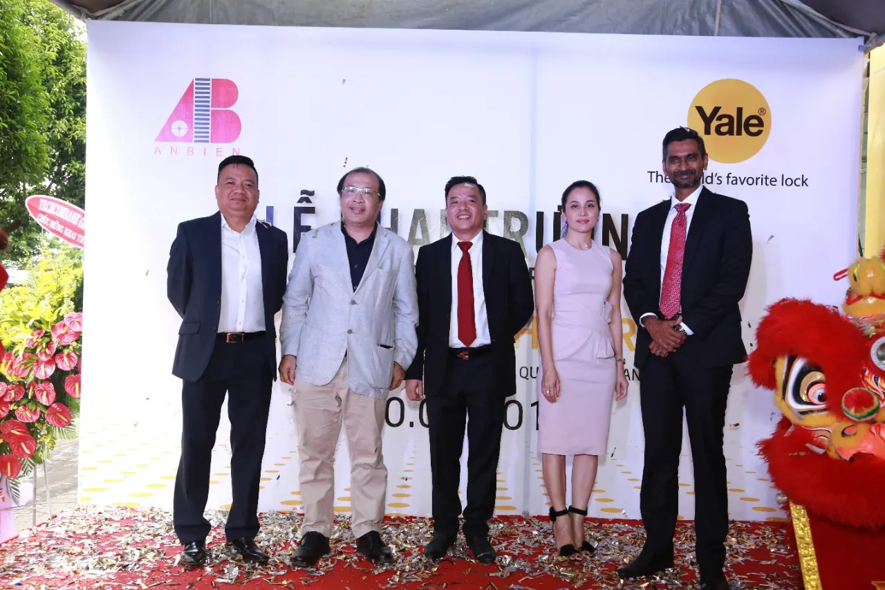 An Biên Group: “Cái bắt tay” nhiều “hậu mãi” với thương hiệu khóa Yale