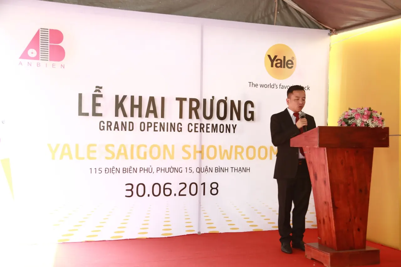 Chủ Tịch HĐQT An Biên Group – ông Trần Ngọc Tâm chia sẻ: “Với các dòng sản phẩm thiết bị vệ sinh An Biên đang phân phối, người tiêu dùng có xu hướng chọn sản phẩm có độ bền cao, thiết kế thân thiện người dùng, chi phí phù hợp với chất lượng sản phẩm; thì đối với các dòng sản phẩm khoá và phụ kiện cửa Yale thì An Biên mong muốn đáp ứng được nhu cầu người tiêu dùng trong vấn đề an ninh cửa và bảo vệ tài sản bằng phương thức quản lý tiện dụng nhất”.