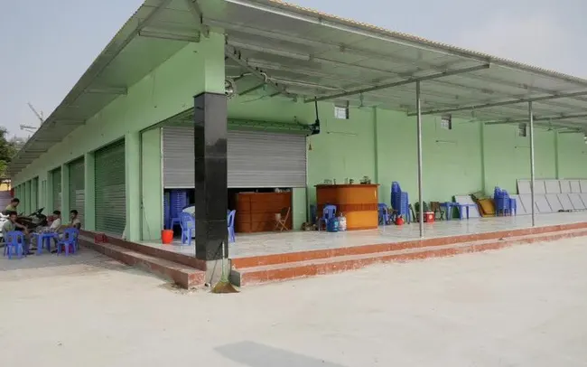 Giới đầu tư địa ốc vùng ven TPHCM “hốt bạc” nhờ xây ki – ốt cho thuê