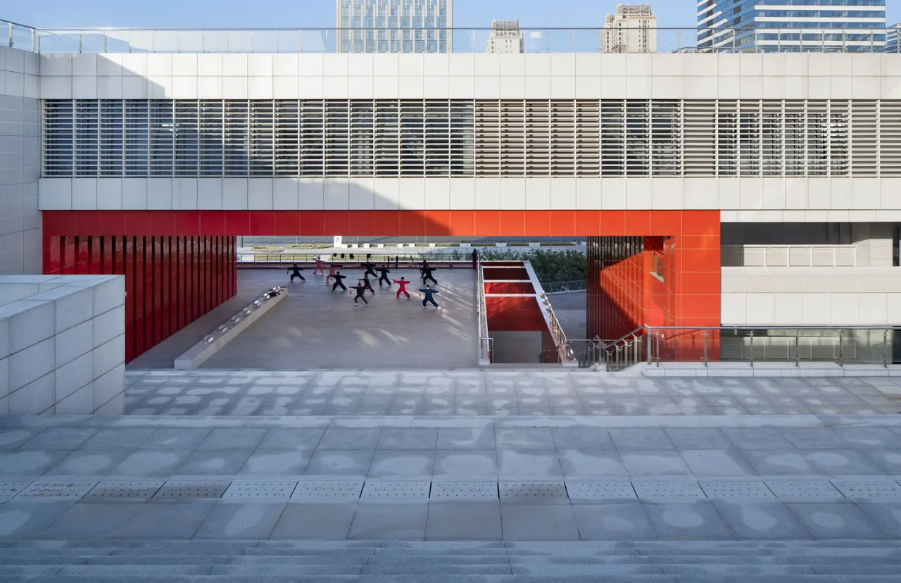 yiwu-cultural-square-uad-08-view-from-stair-to-stage