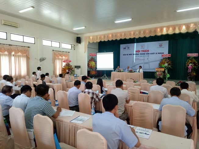 Hội thảo Bảo vệ môi trường trong sản xuất xi măng