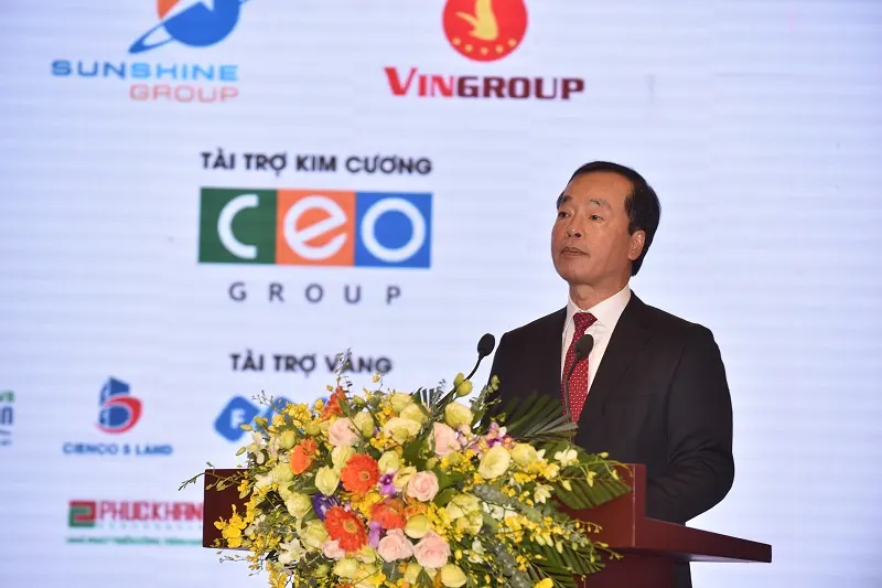 Bộ trưởng Bộ Xây dựng Phạm Hồng Hà phát biểu tại Hội nghị