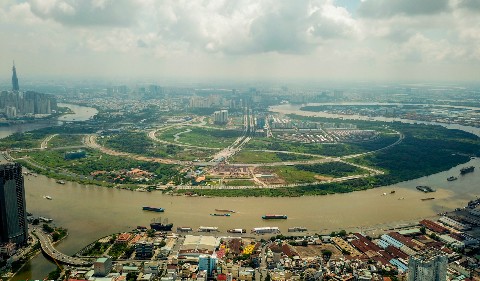 Vì sao nhà đầu tư châu Á đổ bộ bất động sản Việt Nam?
