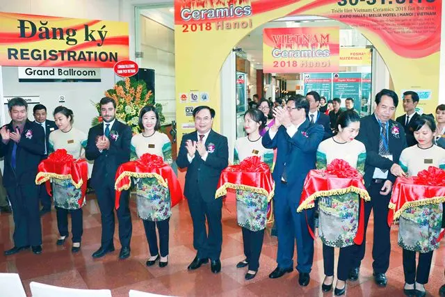 Khai mạc Triển lãm VIETNAM CERAMICS 2018